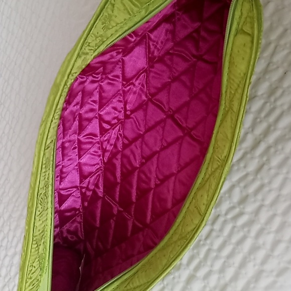 Dana Buchman Toiletry Case - Picture 2 of 10